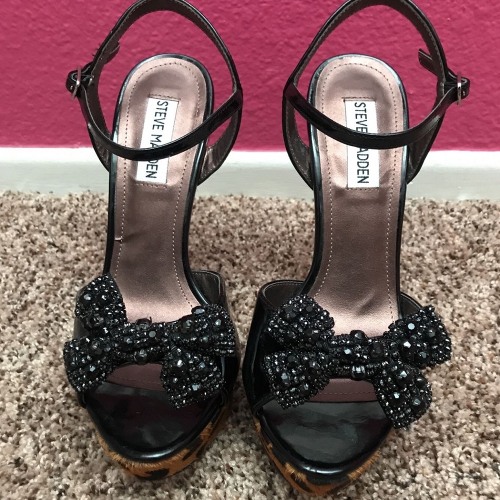 Steven madden leopard heels